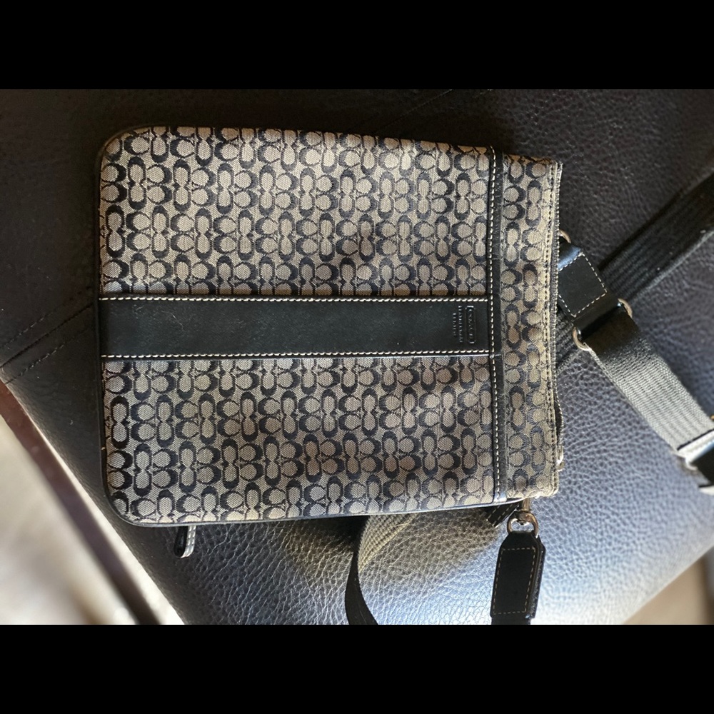 Coach crossbody